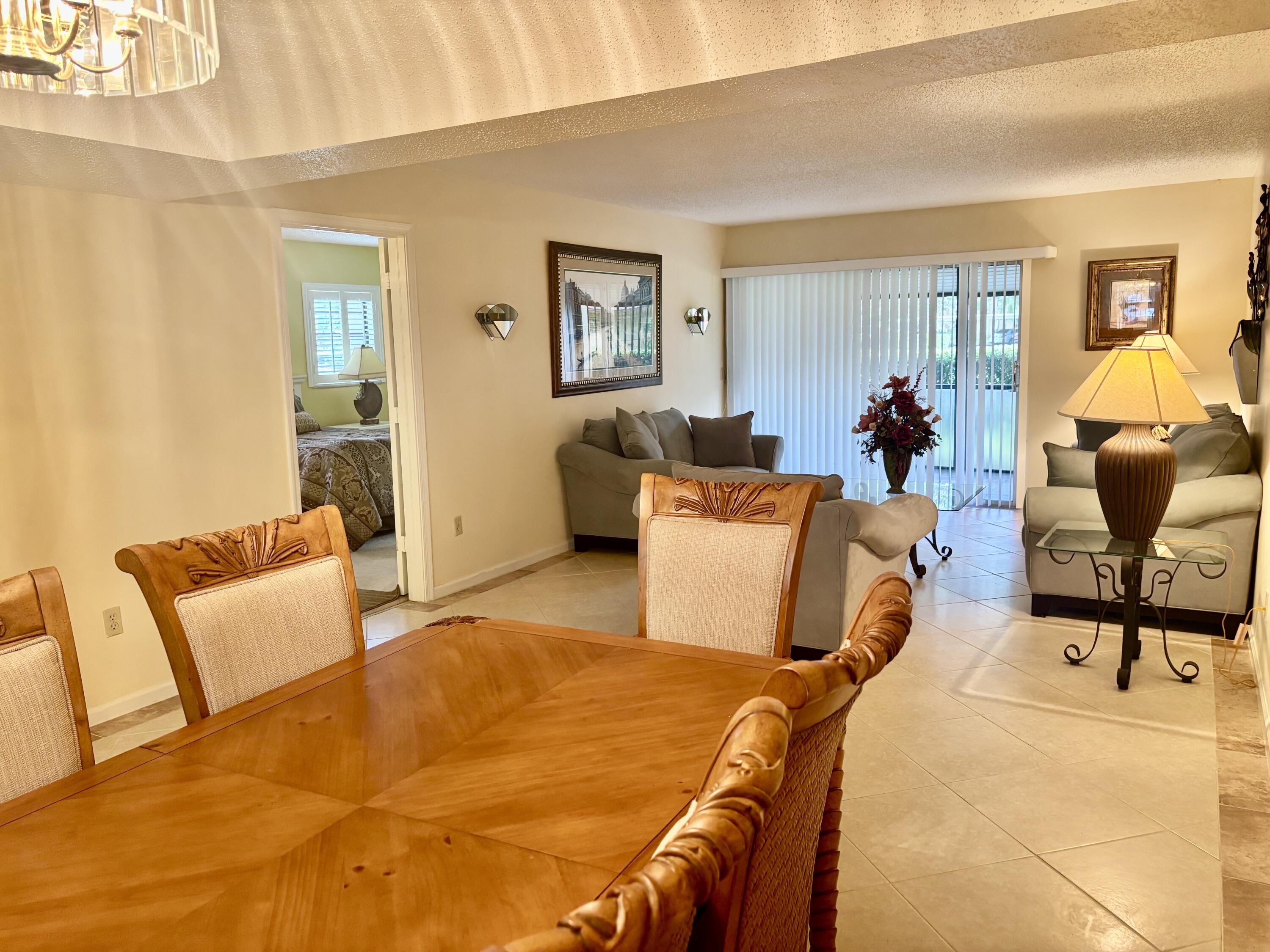 23345 Carolwood Lane, Unit 101 Boca Raton, FL 33428 - Photo 11 of 31 IMG_4560