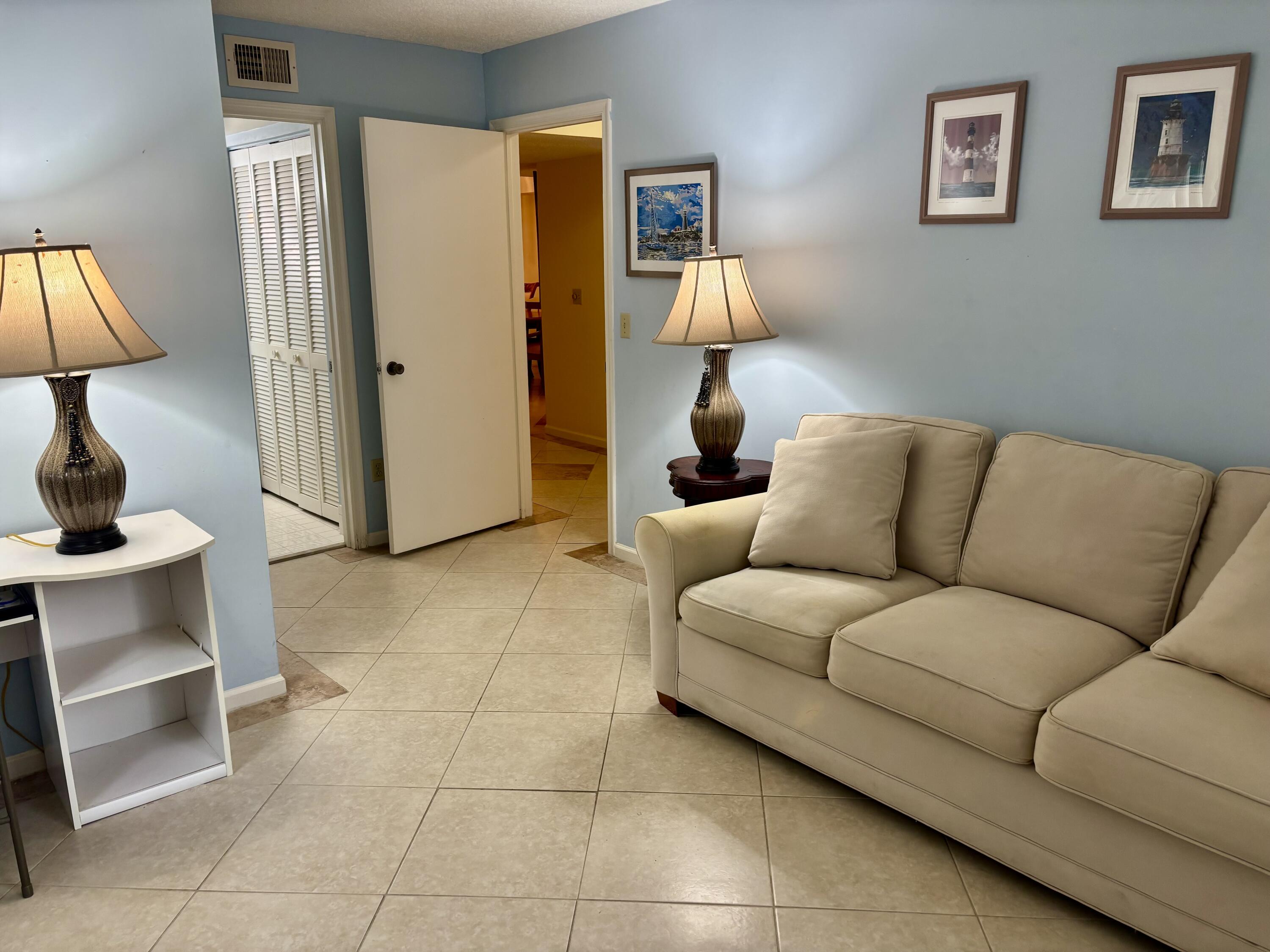 23345 Carolwood Lane, Unit 101 Boca Raton, FL 33428 - Photo 18 of 31 IMG_4558