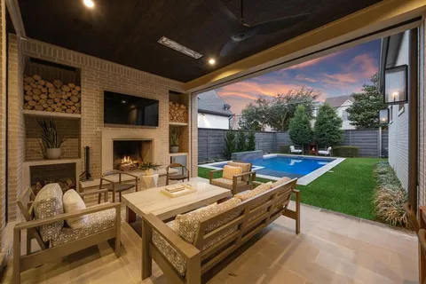 $5,850,000 | 4309 Southwestern Boulevard, University Park, TX 75225