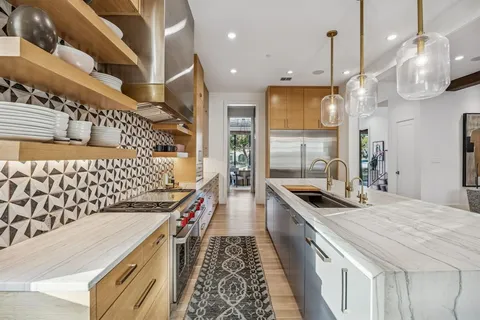 $5,450,000 | 4309 Southwestern Boulevard, University Park, TX 75225
