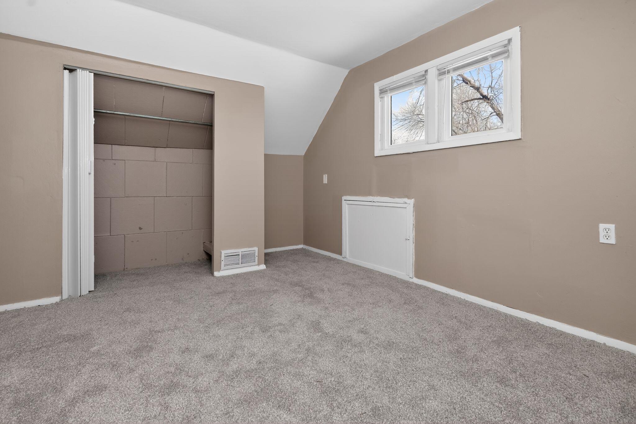 5331 North 37th Street Milwaukee, WI 53209 - Photo 23 of 35 24_5331_N_37th_St_Milwaukee_WI_53209-Oth