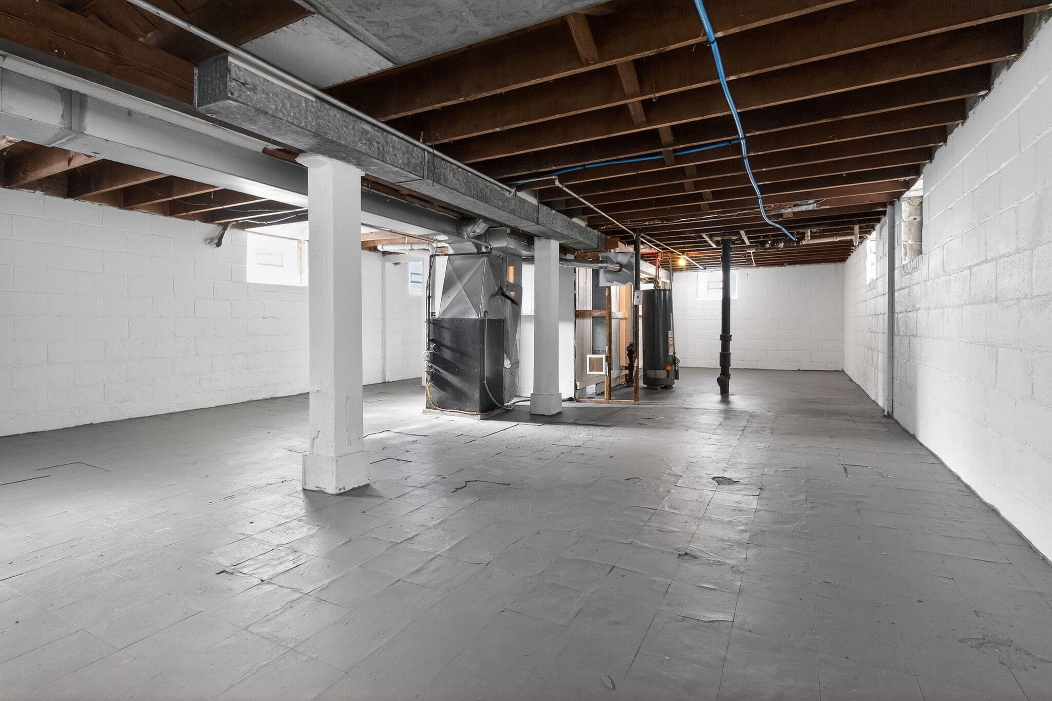 5331 North 37th Street Milwaukee, WI 53209 - Photo 28 of 35 22_5331_N_37th_St_Milwaukee_WI_53209-Oth