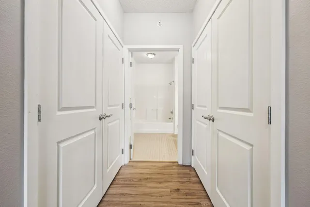 $284,900 | 619 Southeast 8th Street, Unit 208, Minneapolis, MN 55414