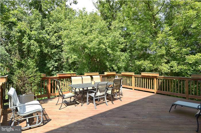 7735 Greentree Road Bethesda, MD 20817 - Photo 2 of 30 Exterior (Rear)