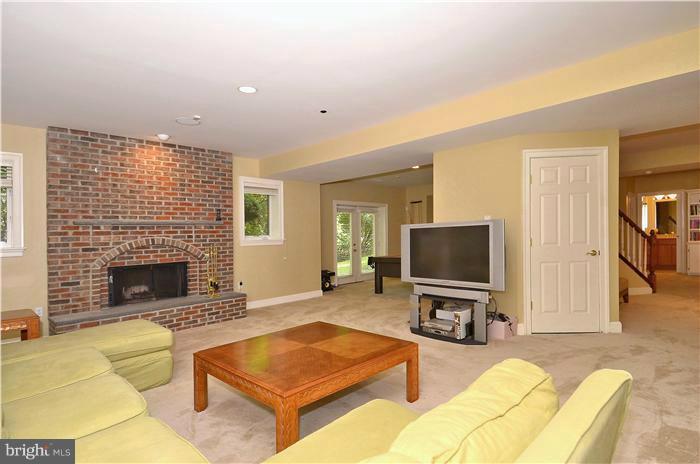 7735 Greentree Road Bethesda, MD 20817 - Photo 30 of 30 Rec Room with 4th FP