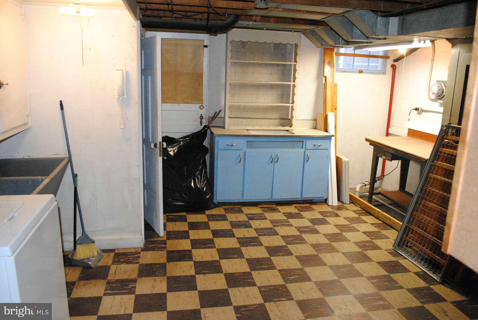 137 Riverthorn Road Baltimore, MD 21220 - Photo 27 of 30 UTILITY ROOM IN BASEMENT