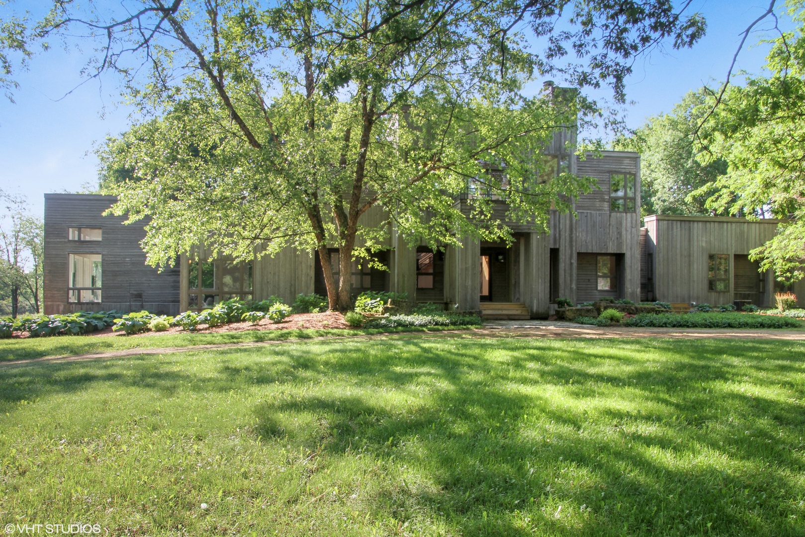 18212 Oak Grove Road Harvard, IL 60033 - Photo 2 of 41