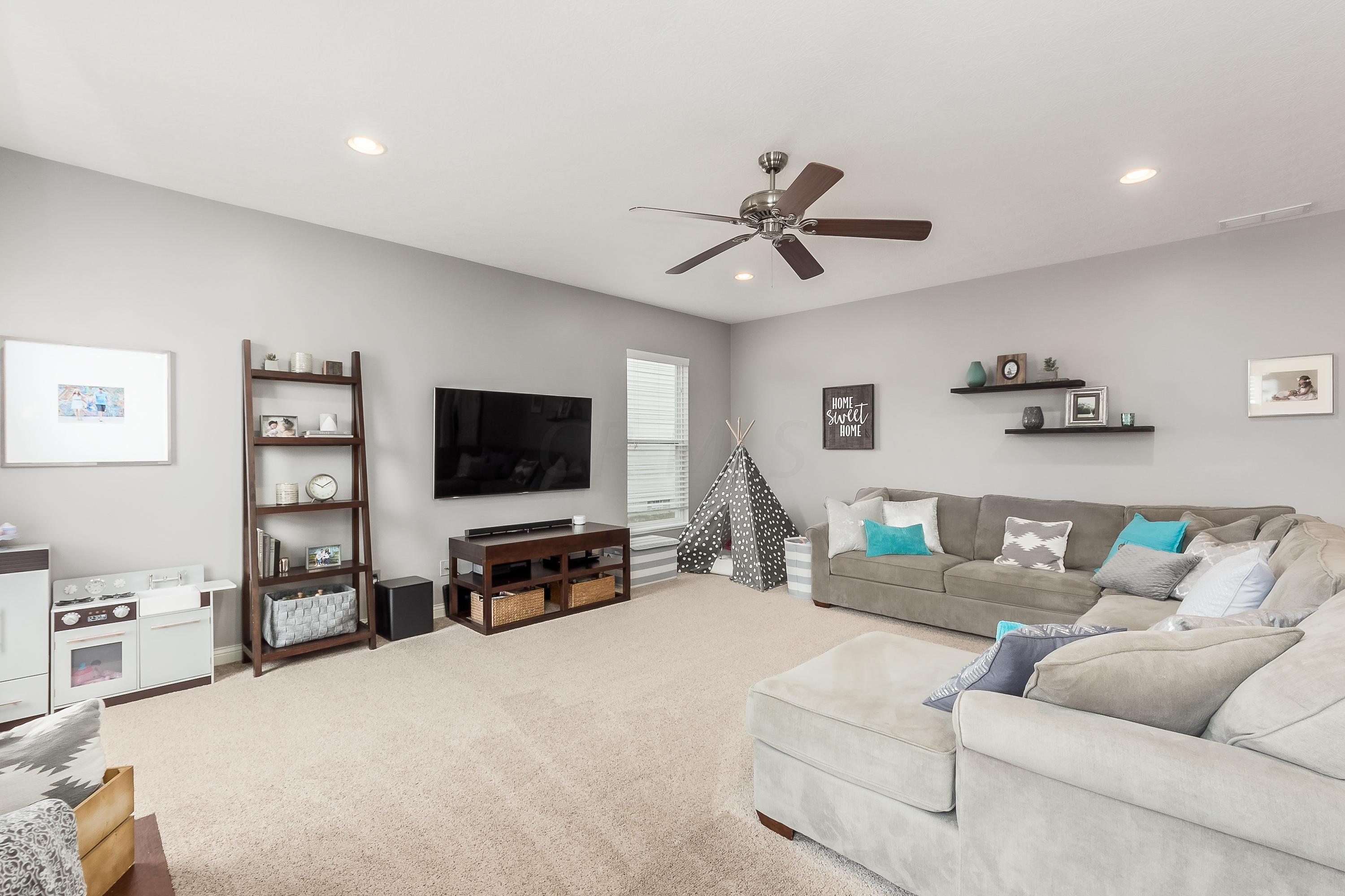 341 Cherry Leaf Road Delaware, OH 43015 - Photo 9 of 30 Gallery Image 9