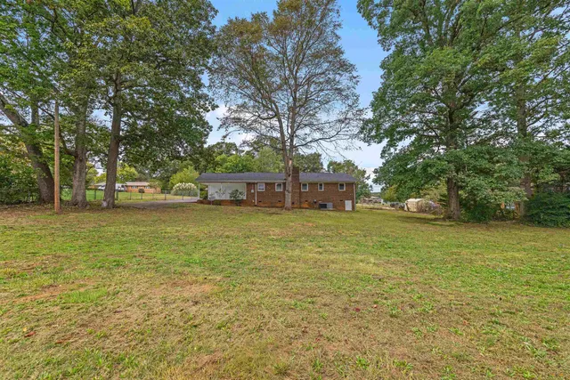 $280,000 | 104 Hilldale Drive, Boiling Springs, SC 29316