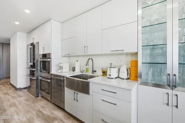 $6,000 | 480 Ocean Avenue North, Unit 9H, Long Branch, NJ 07740