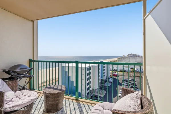 $6,000 | 480 Ocean Avenue North, Unit 9H, Long Branch, NJ 07740