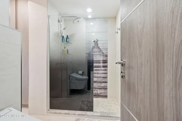 $6,000 | 480 Ocean Avenue North, Unit 9H, Long Branch, NJ 07740