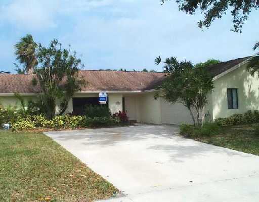 4105 Bay Laurel Way Boca Raton, FL 33487 - Photo 1 of 1 Primary Photo