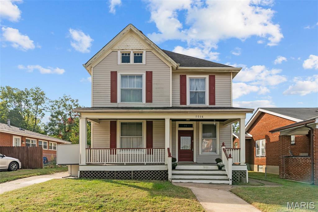 7038 Pernod Avenue St. Louis, MO 63139 - Photo 1 of 59