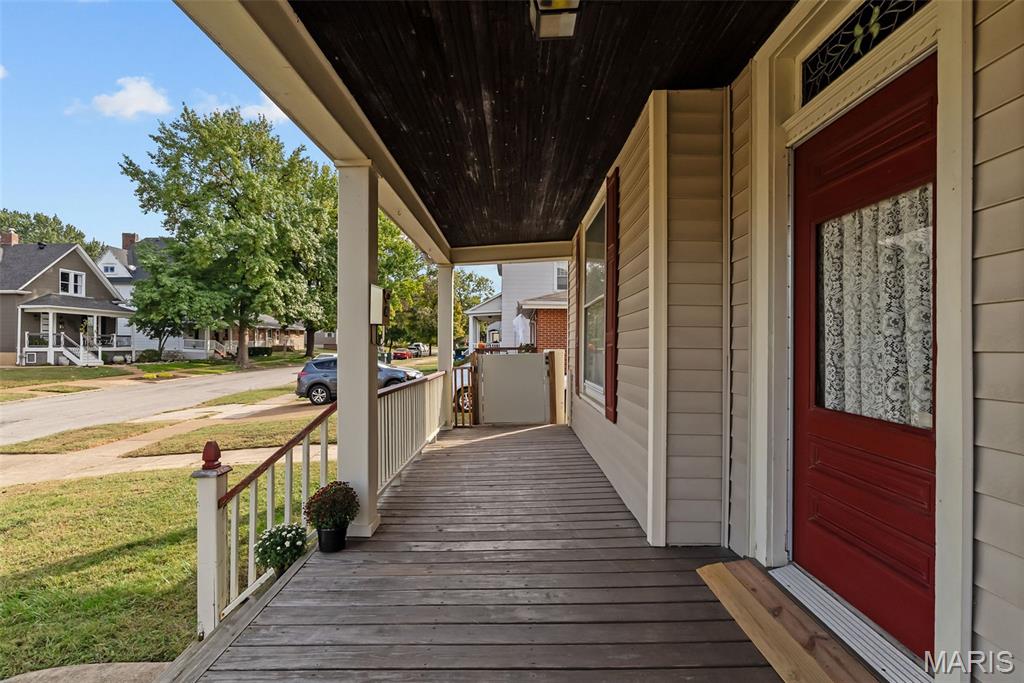 7038 Pernod Avenue St. Louis, MO 63139 - Photo 6 of 59