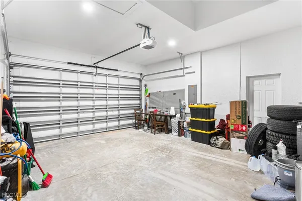 $449,900 | 7583 15th Place, LaBelle, FL 33935