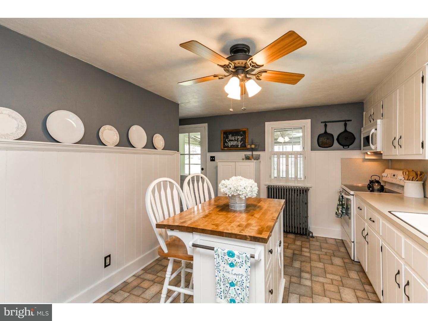 310 Quarry Road Spring City, PA 19475 - Photo 11 of 24 Kitchen