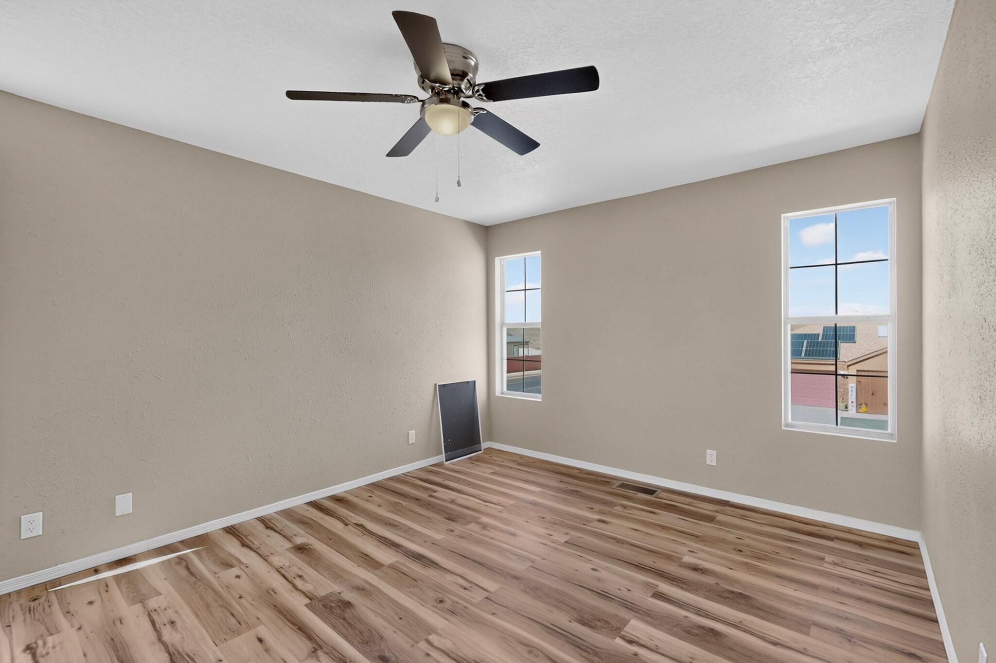 1833 Strawberry Drive Northeast Rio Rancho, NM 87144 - Photo 15 of 40 Gallery Image 15