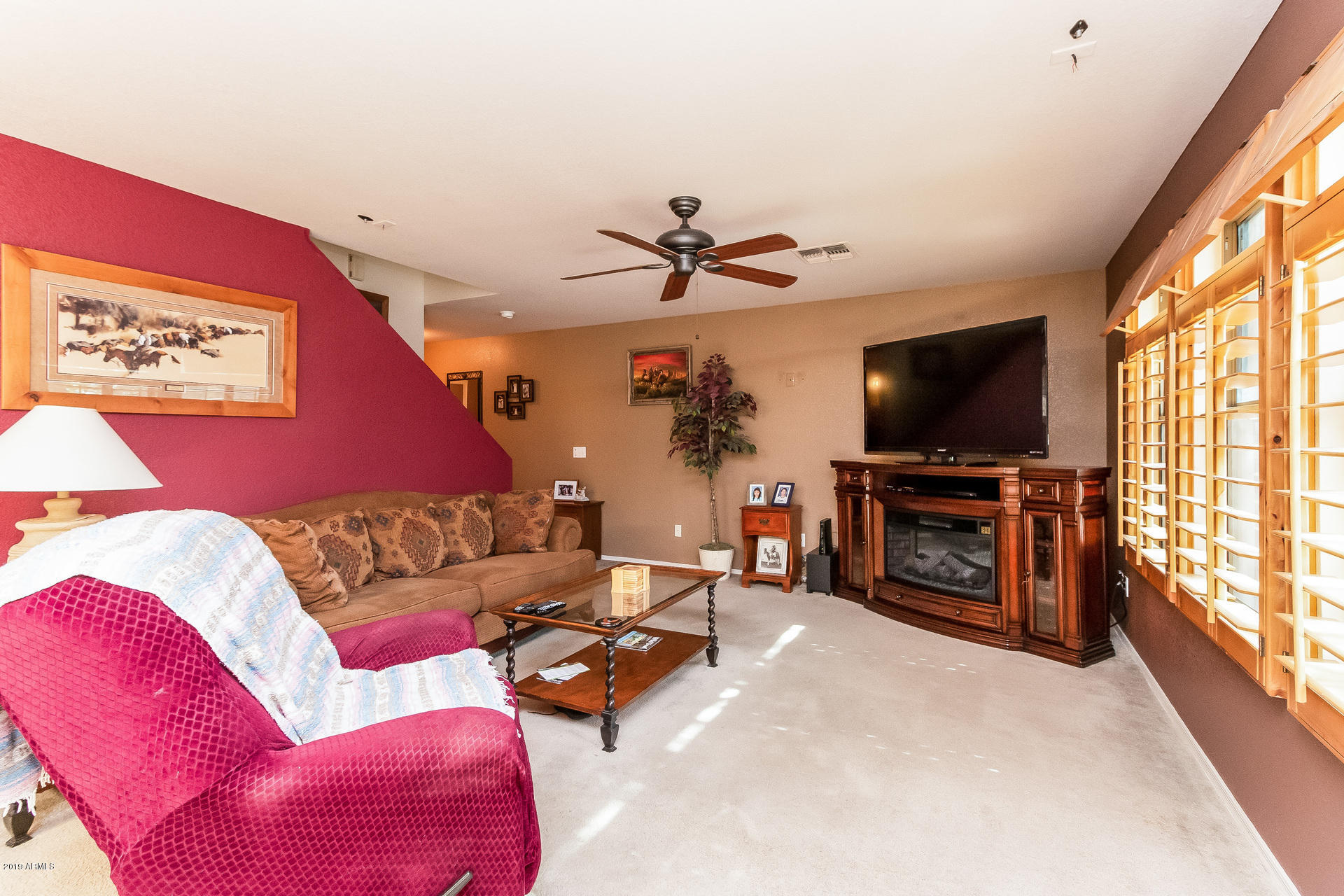 3255 South Conestoga Road Apache Junction, AZ 85119 - Photo 7 of 27 006-photo-living-room-6780233