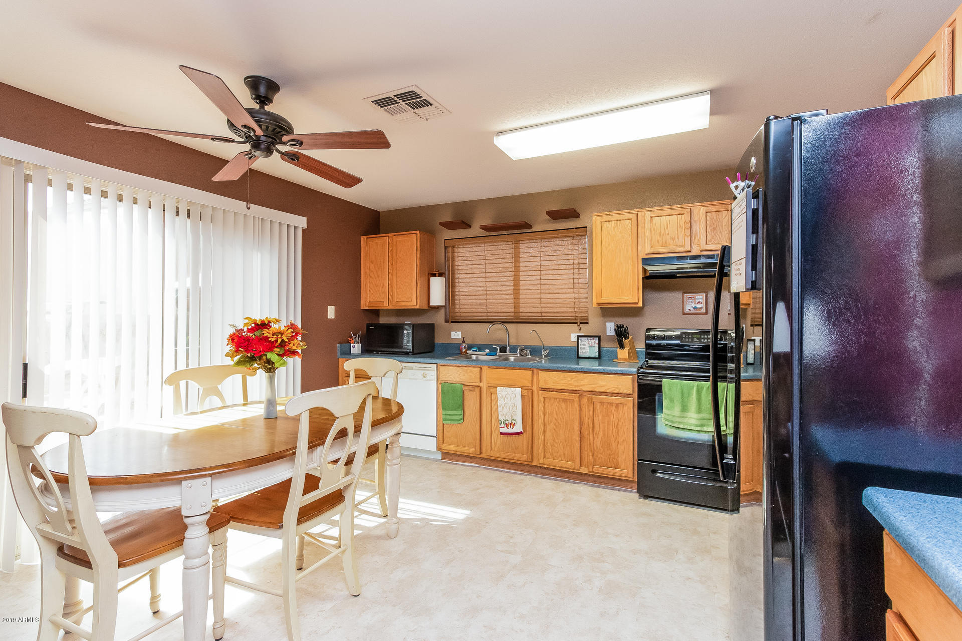3255 South Conestoga Road Apache Junction, AZ 85119 - Photo 8 of 27 007-photo-dining-room-6780236