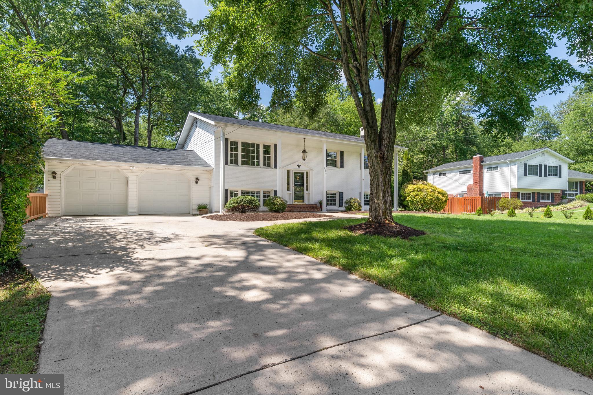 8816 Gateshead Road Alexandria, VA 22309 - Photo 2 of 35 Gallery Image 2
