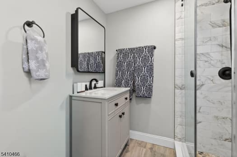 88 Harrington Road Clifton, NJ 07012 - Photo 16 of 20