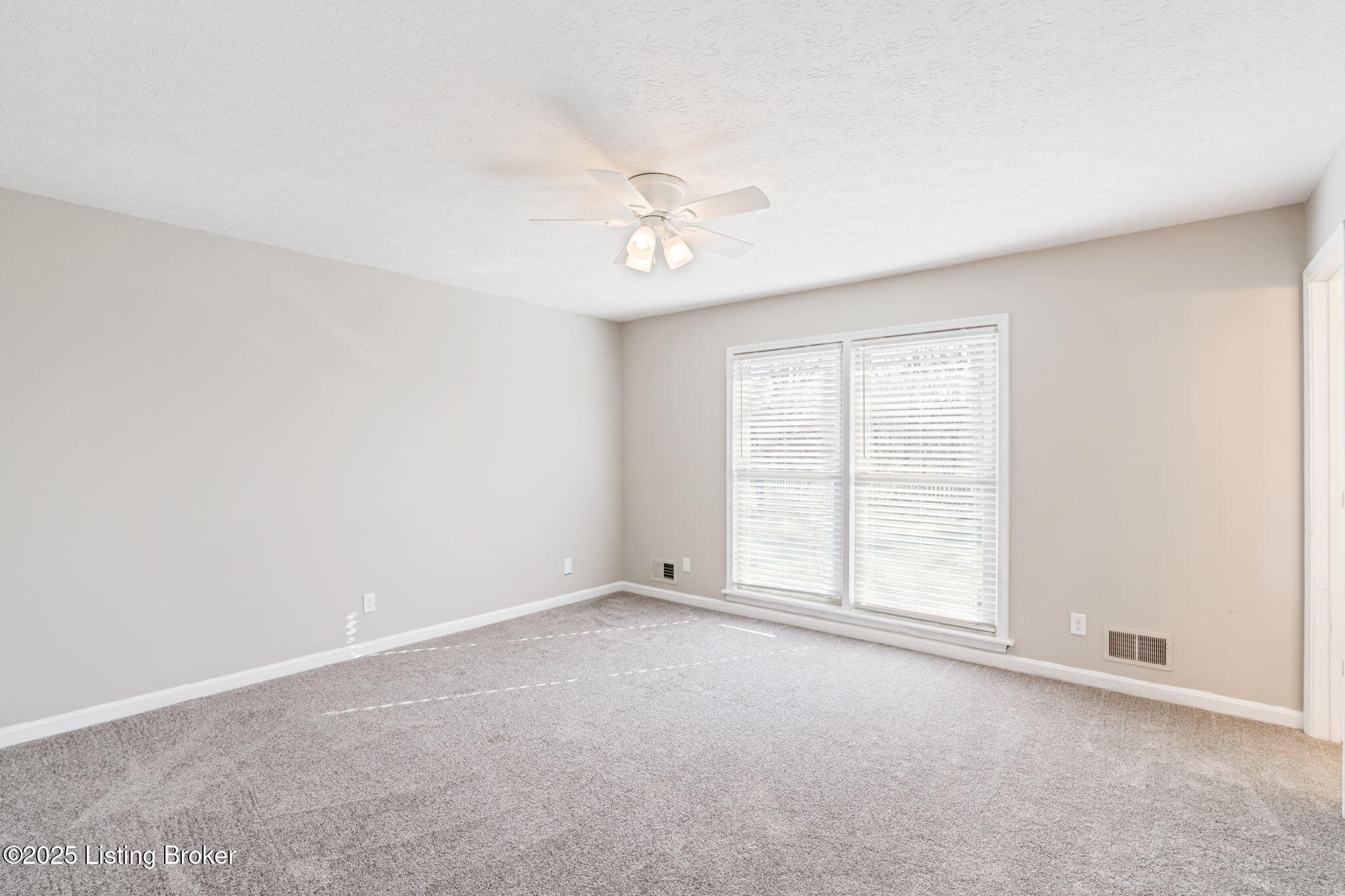 5803 Stone Bluff Road Louisville, KY 40291 - Photo 23 of 50 5803 Stone Bluff Rd-23