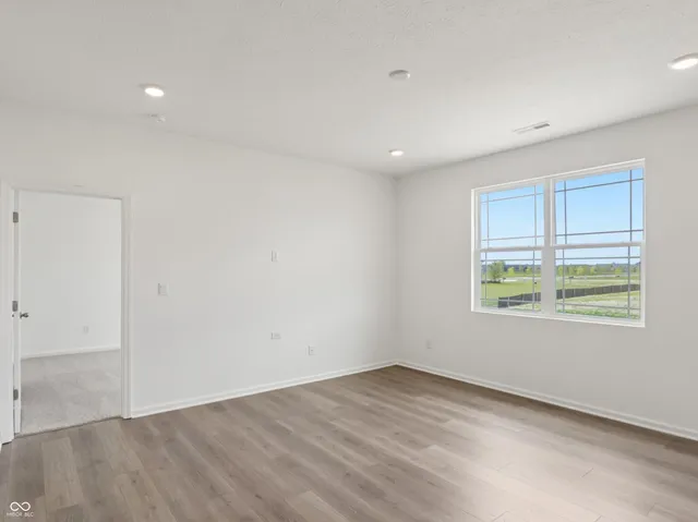 $324,900 | 188 Springfield Crossing, Greenfield, IN 46140