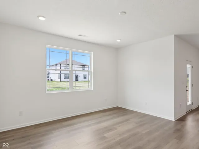 $324,900 | 188 Springfield Crossing, Greenfield, IN 46140