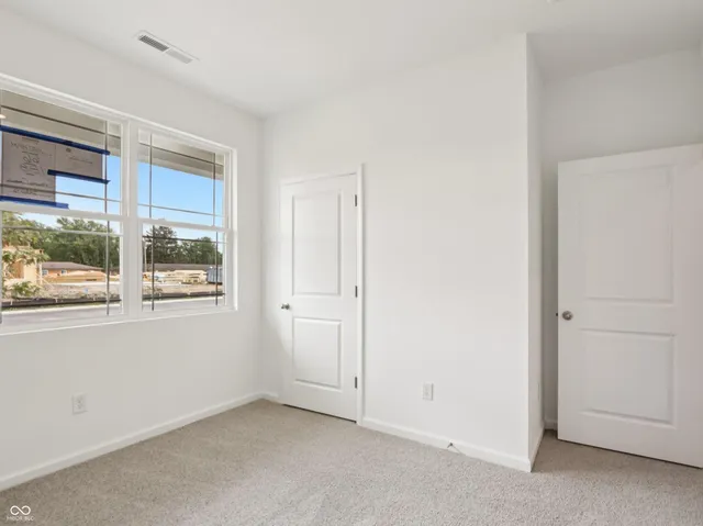 $324,900 | 188 Springfield Crossing, Greenfield, IN 46140