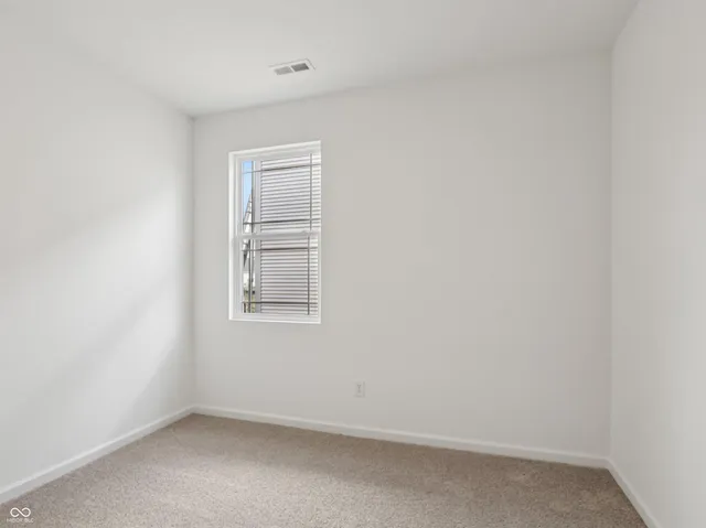 $324,900 | 188 Springfield Crossing, Greenfield, IN 46140