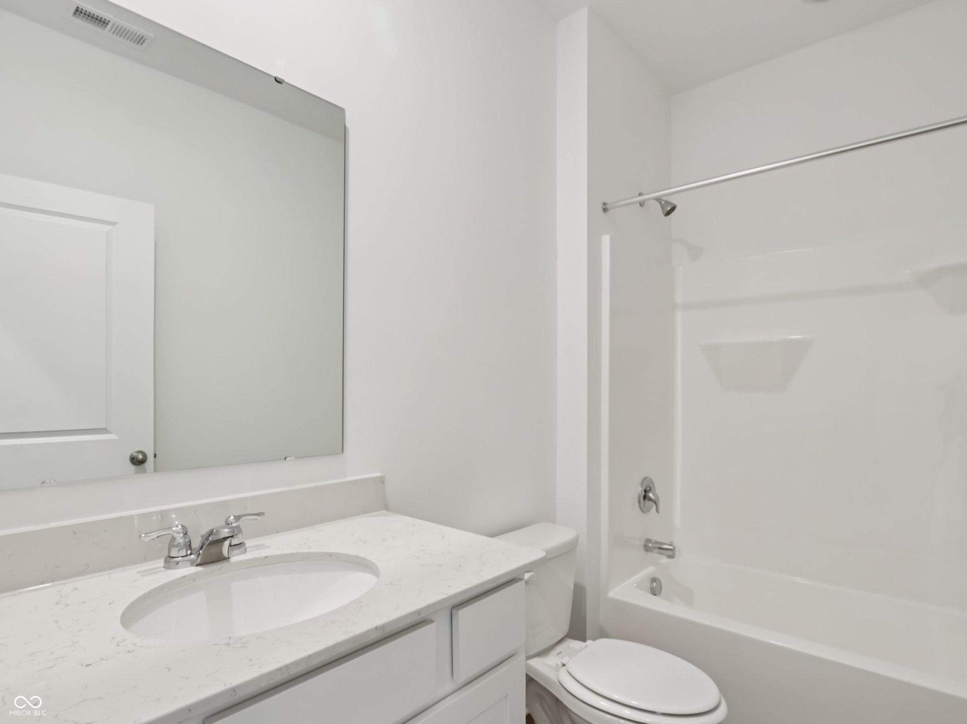 188 Springfield Crossing Greenfield, IN 46140 - Photo 18 of 35