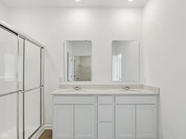 $324,900 | 188 Springfield Crossing, Greenfield, IN 46140