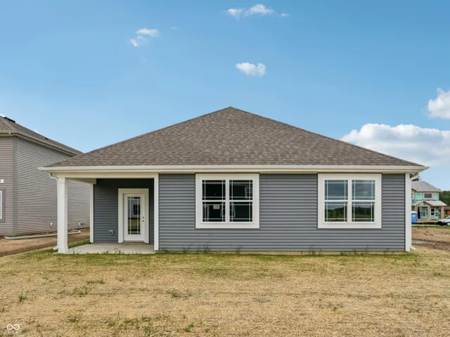 $324,900 | 188 Springfield Crossing, Greenfield, IN 46140