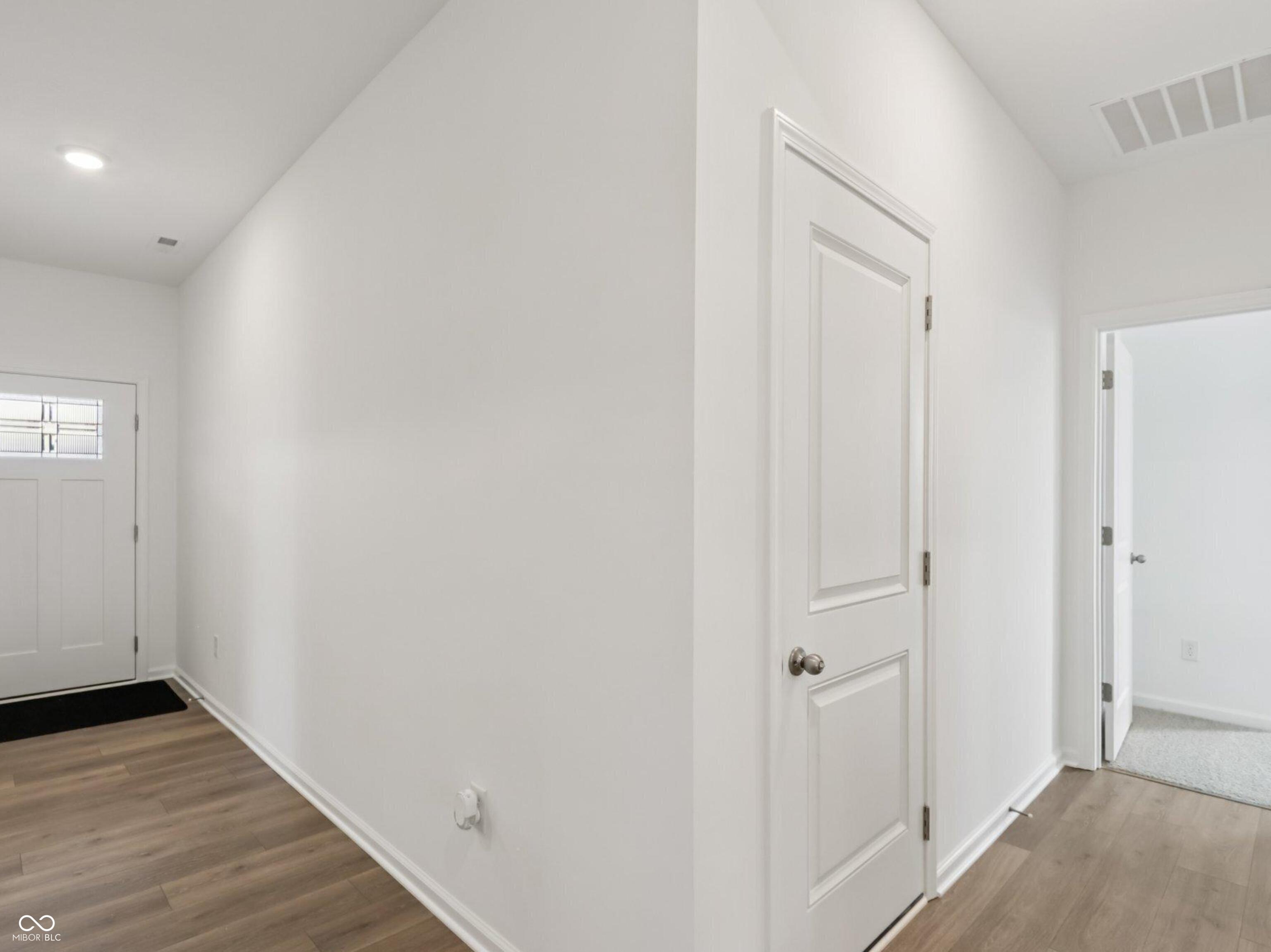 188 Springfield Crossing Greenfield, IN 46140 - Photo 5 of 35