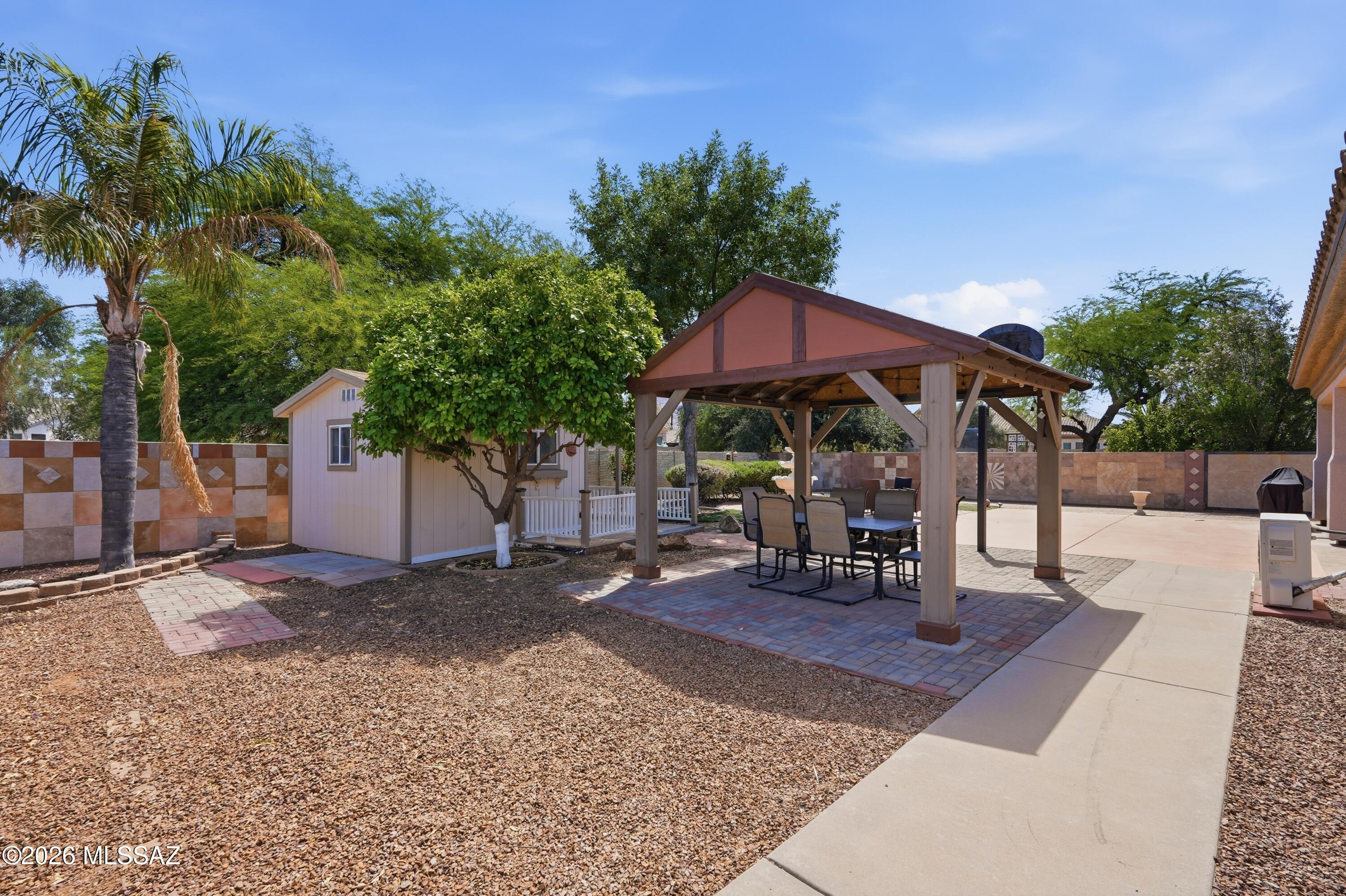 7693 West Sunlark Way Tucson, AZ 85743 - Photo 18 of 43