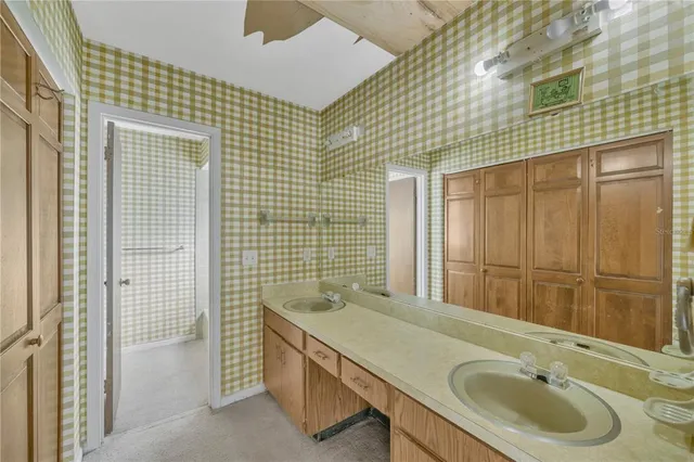 $299,900 | 3717 Southview Drive, Brandon, FL 33511