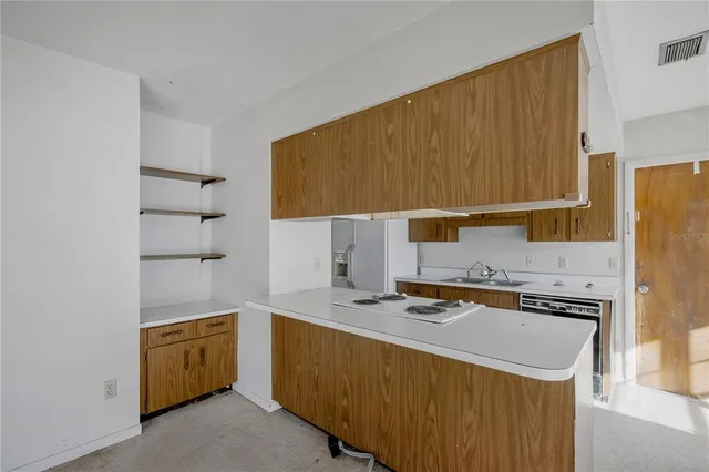 $299,900 | 3717 Southview Drive, Brandon, FL 33511