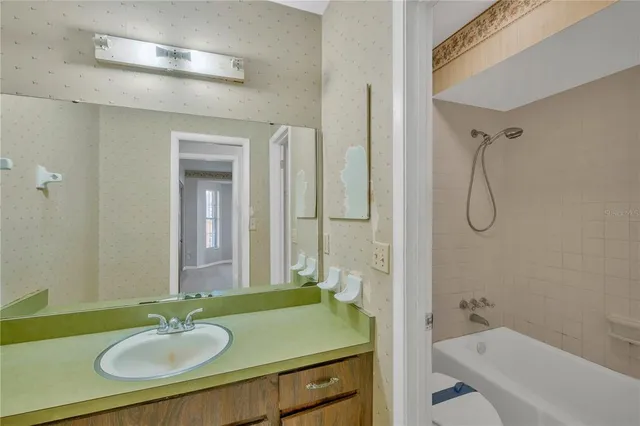 $299,900 | 3717 Southview Drive, Brandon, FL 33511