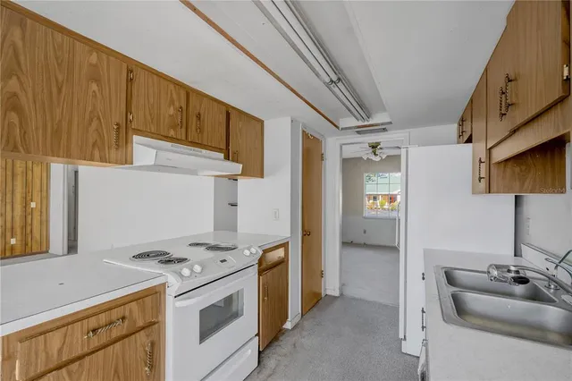 $299,900 | 3717 Southview Drive, Brandon, FL 33511