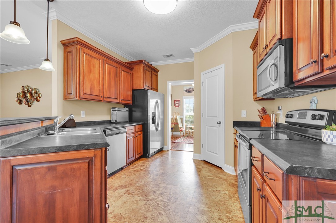 326 Wilkins Road Midway, GA 31320 - Photo 20 of 40