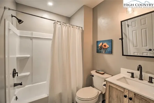 $309,000 | 1664 Grouse Moor Drive, Unit 1, Sugar Mountain, NC 28604