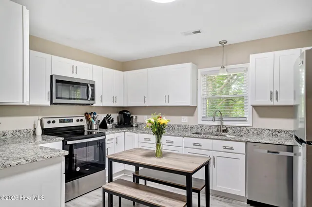 $225,000 | 111 Waverly Faison Road, Faison, NC 28341