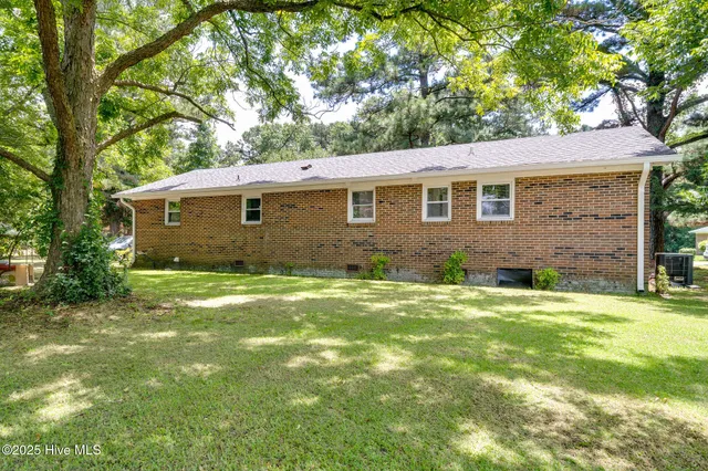 $225,000 | 111 Waverly Faison Road, Faison, NC 28341