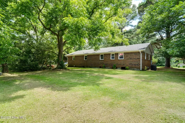 $225,000 | 111 Waverly Faison Road, Faison, NC 28341