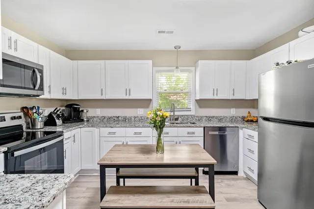 $225,000 | 111 Waverly Faison Road, Faison, NC 28341