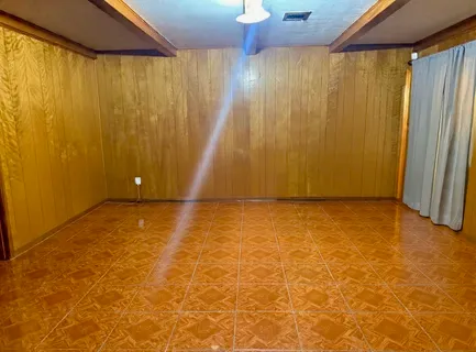 $200,000 | 619 Rainy River Drive, Houston, TX 77037