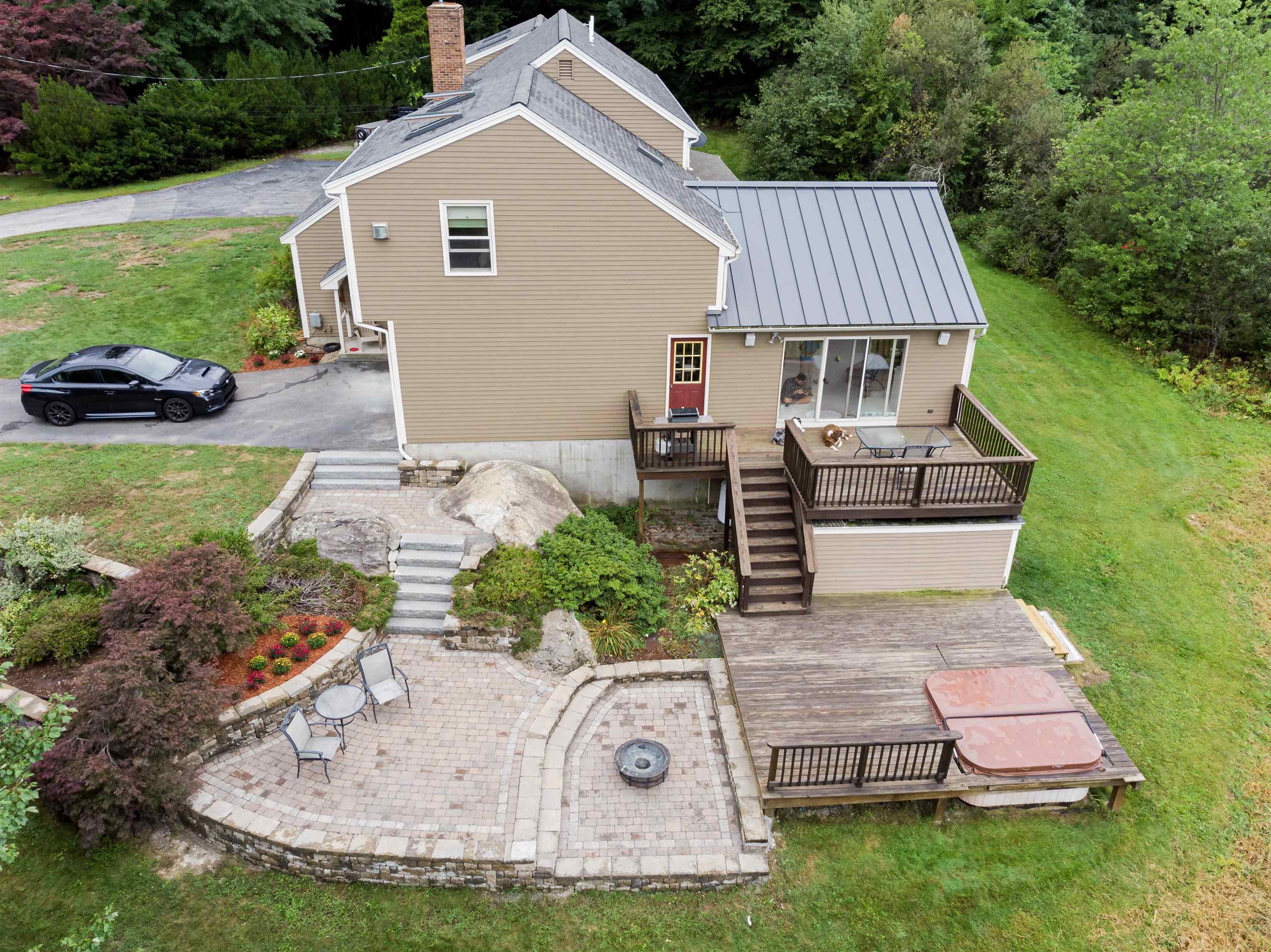 17 R Bonnie Lane Derry, NH 03038 - Photo 2 of 40