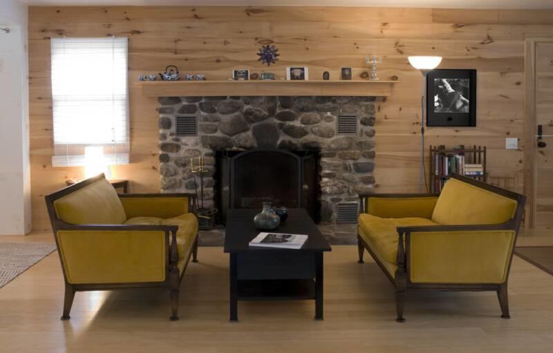 39 Wahebe Road Tenants Harbor, ME 04860 - Photo 7 of 22 seating_areas2