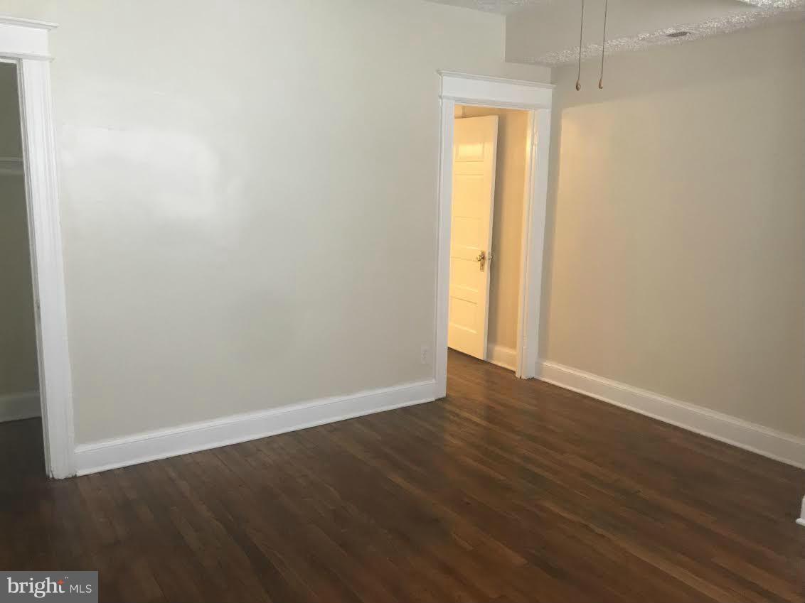 1112 Raum Street Northeast, Unit 1 Washington, DC 20002 - Photo 2 of 15 Living Room